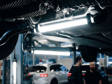 Hebebühnen Beleuchtung Visio: Licht direkt am Arbeitsplatz
